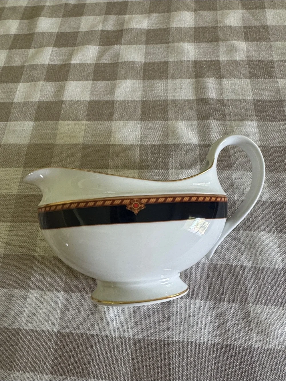 Wedgwood Embassy Collection Southbury Gravy Boat with Navy and Gold Banding